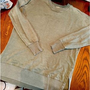 green oversized tunic sweatshirt